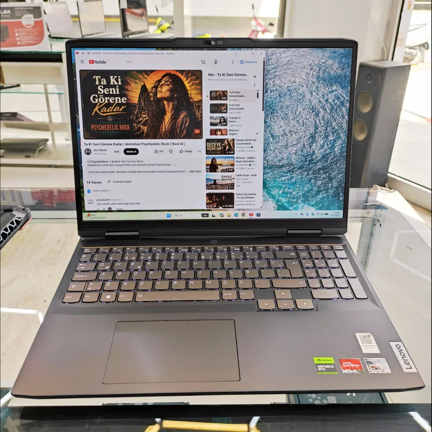Lenovo IdeaPad Gaming 3 Ryzen 5 6600H | RTX 3050 4GB | 16GB DDR5